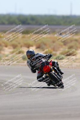 media/Sep-25-2023-Moto Forza (Mon) [[81ffa65e0a]]/B-C Group/Session 3 (Turn 16)/